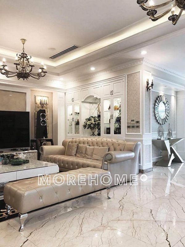 Biệt thự Ciputra đã được lắp đặt bộ sofa tân cổ điển bọc da.